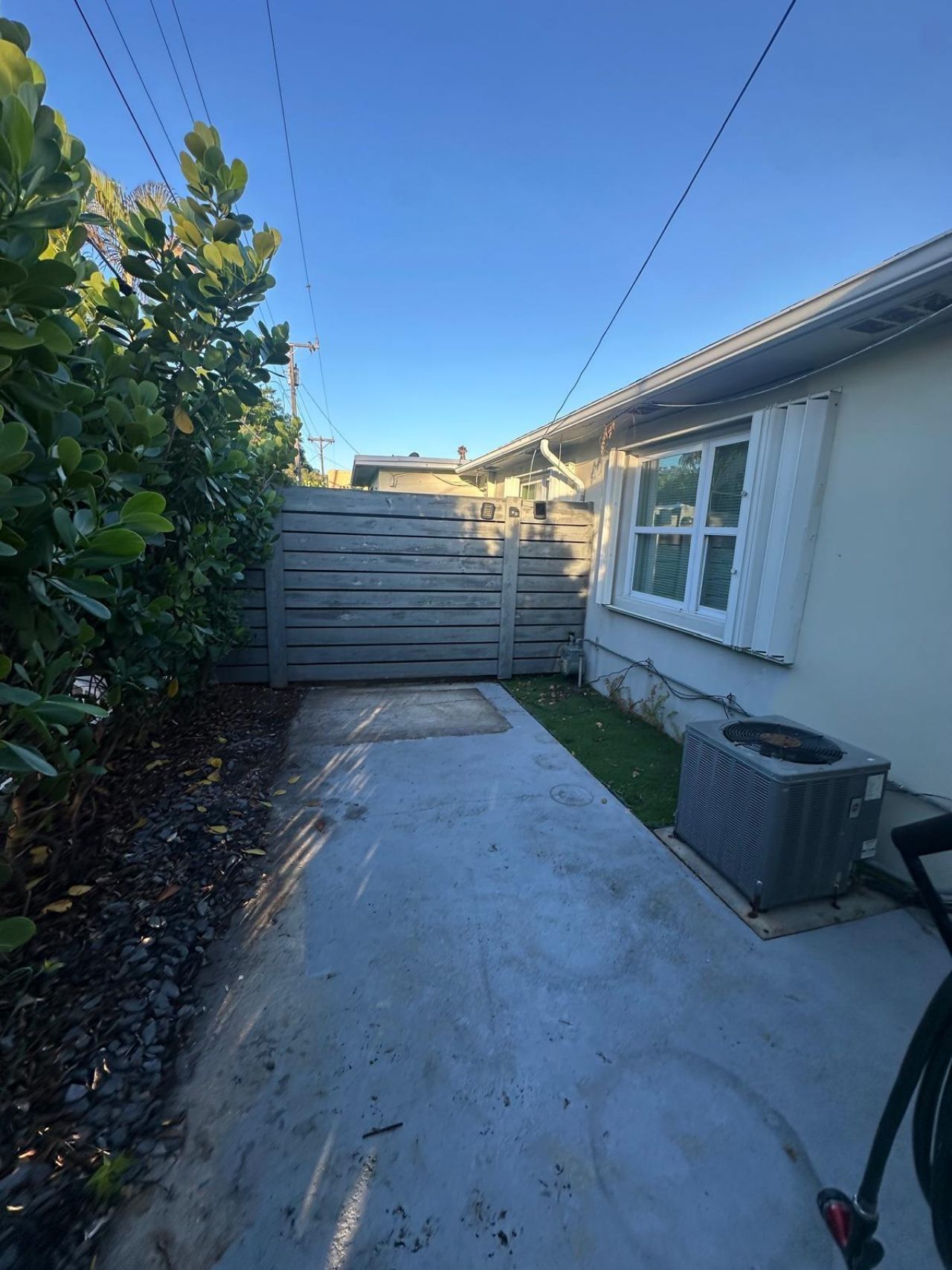 300 Central Drive, West Palm Beach, FL 33405 Photo