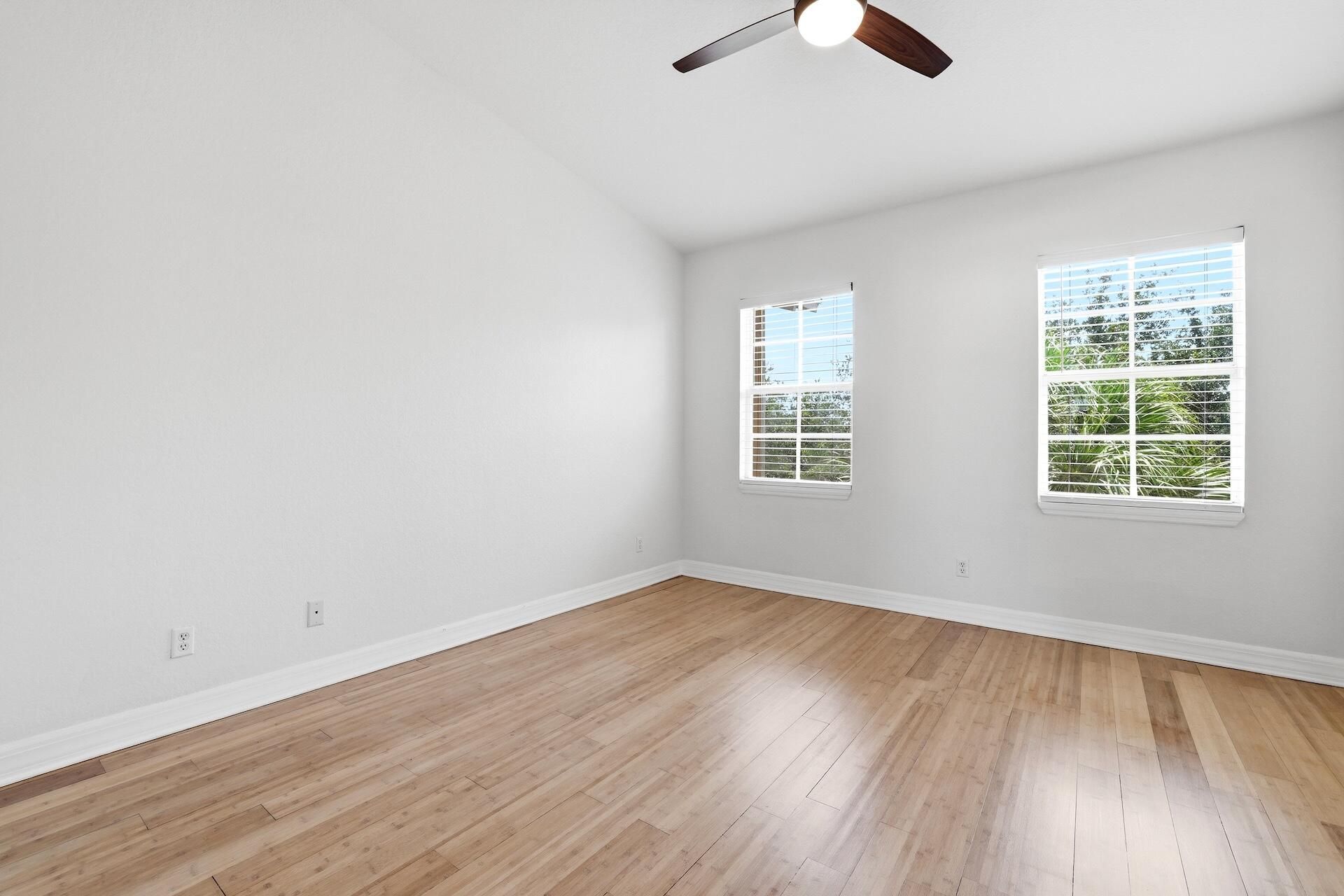 127 E Thatch Palm Circle, Jupiter, FL 33458 Photo