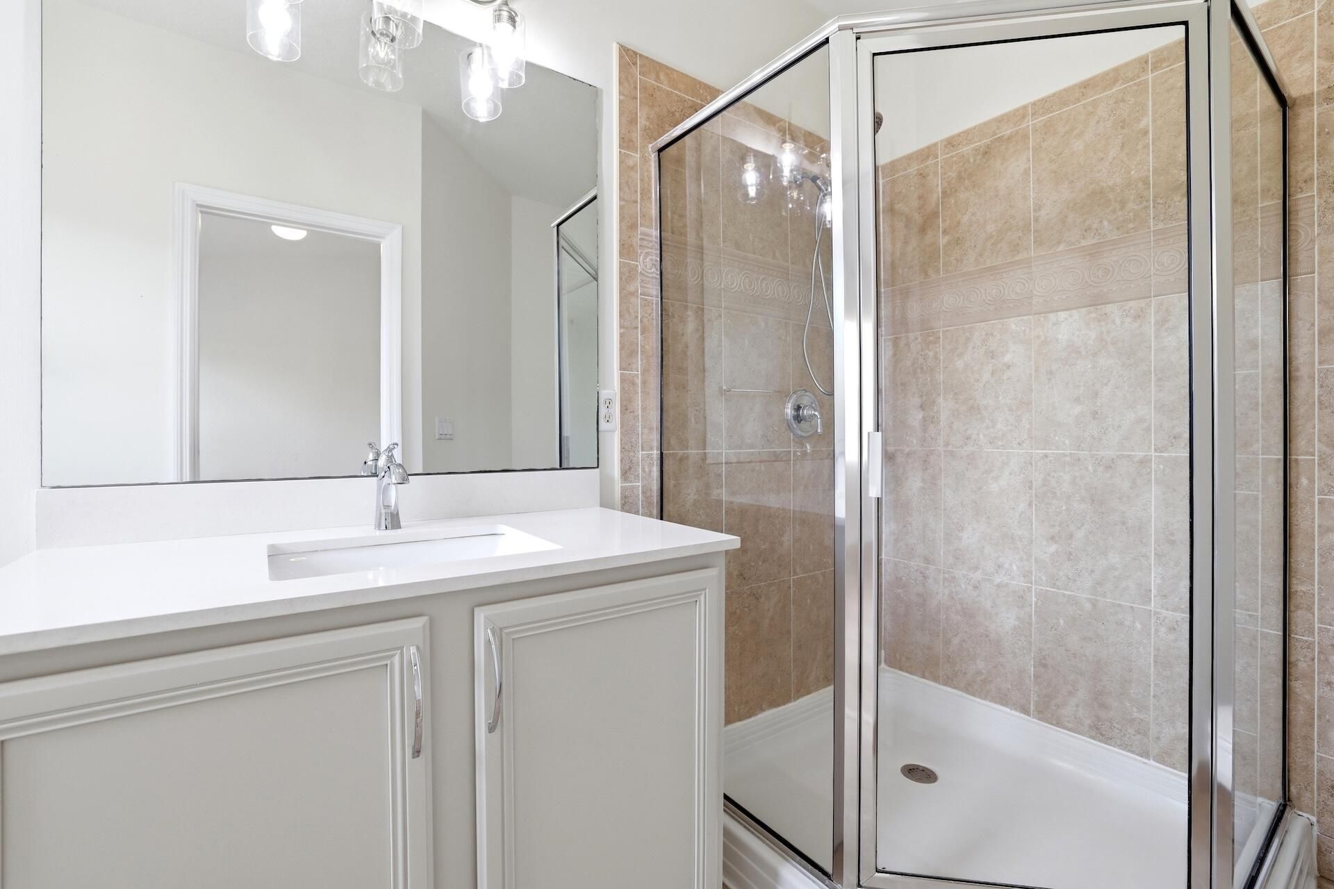 127 E Thatch Palm Circle, Jupiter, FL 33458 Photo