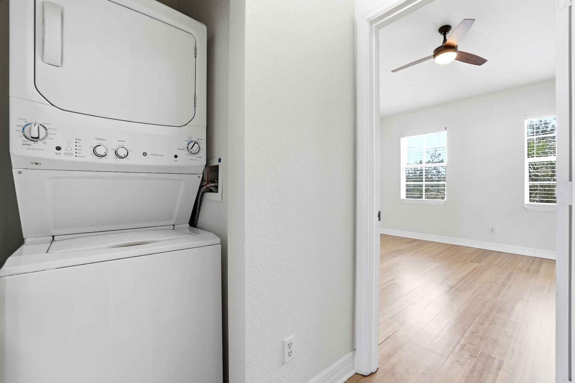 127 E Thatch Palm Circle, Jupiter, FL 33458 Photo
