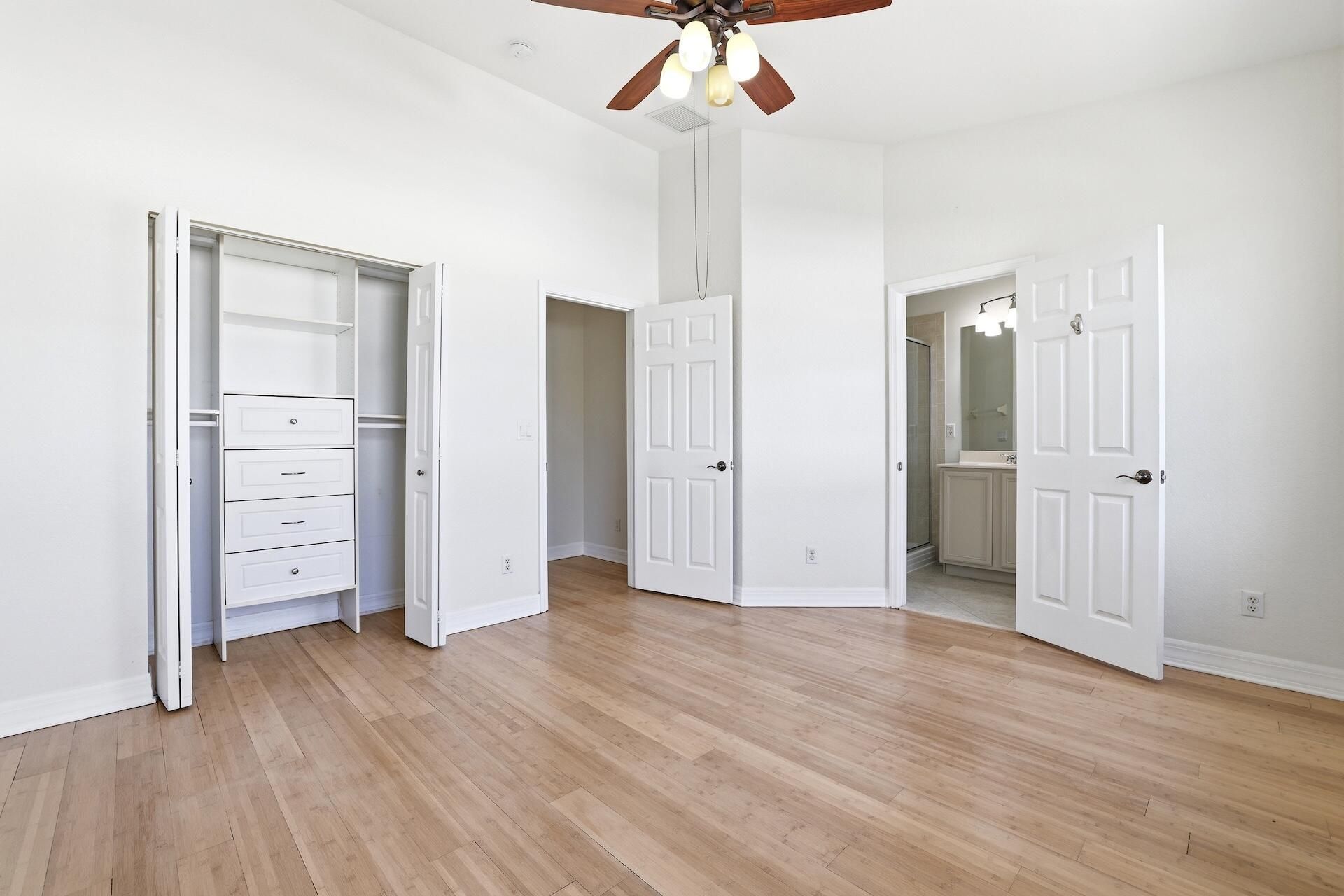 127 E Thatch Palm Circle, Jupiter, FL 33458 Photo