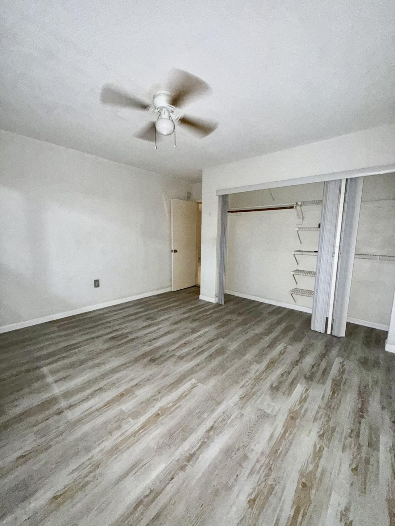 300 NE 191st Street, Unit 217, Miami, FL 33179 Photo