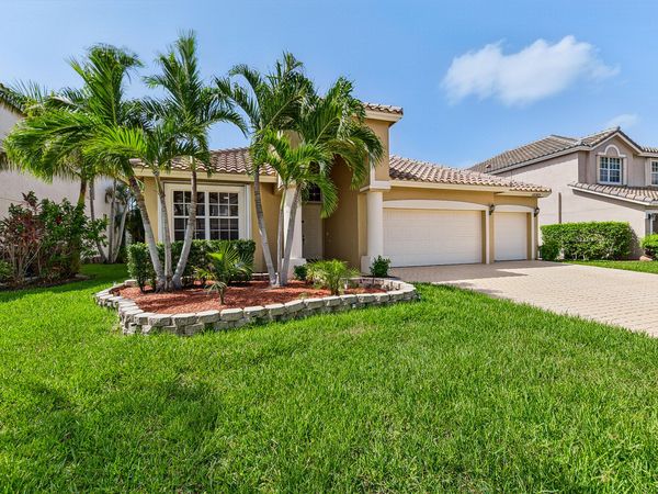 12325 Cascades Pointe Drive, Boca Raton, FL 33428