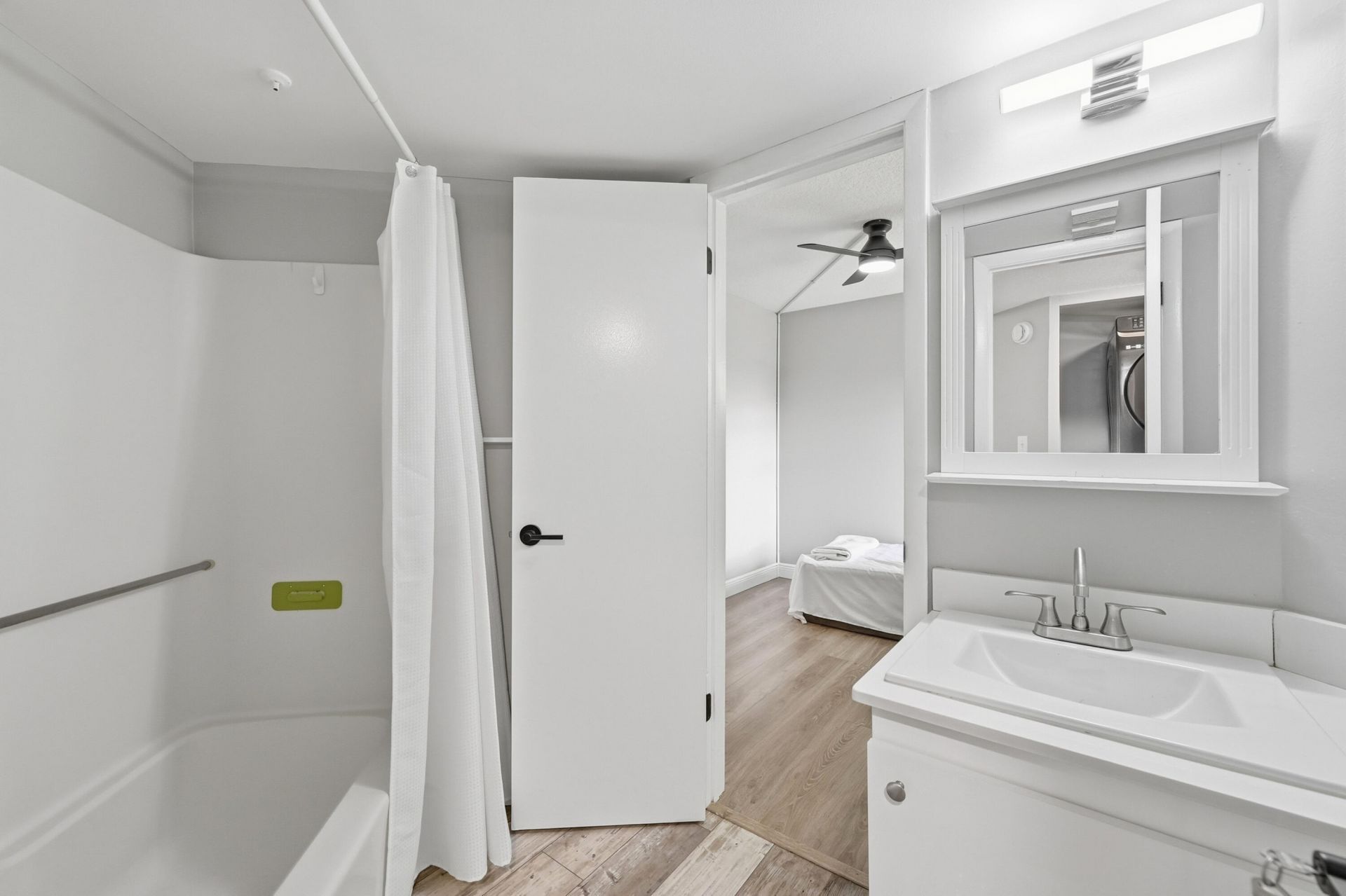 10401 W Broward Boulevard, Unit 401, Plantation, FL 33324 Photo