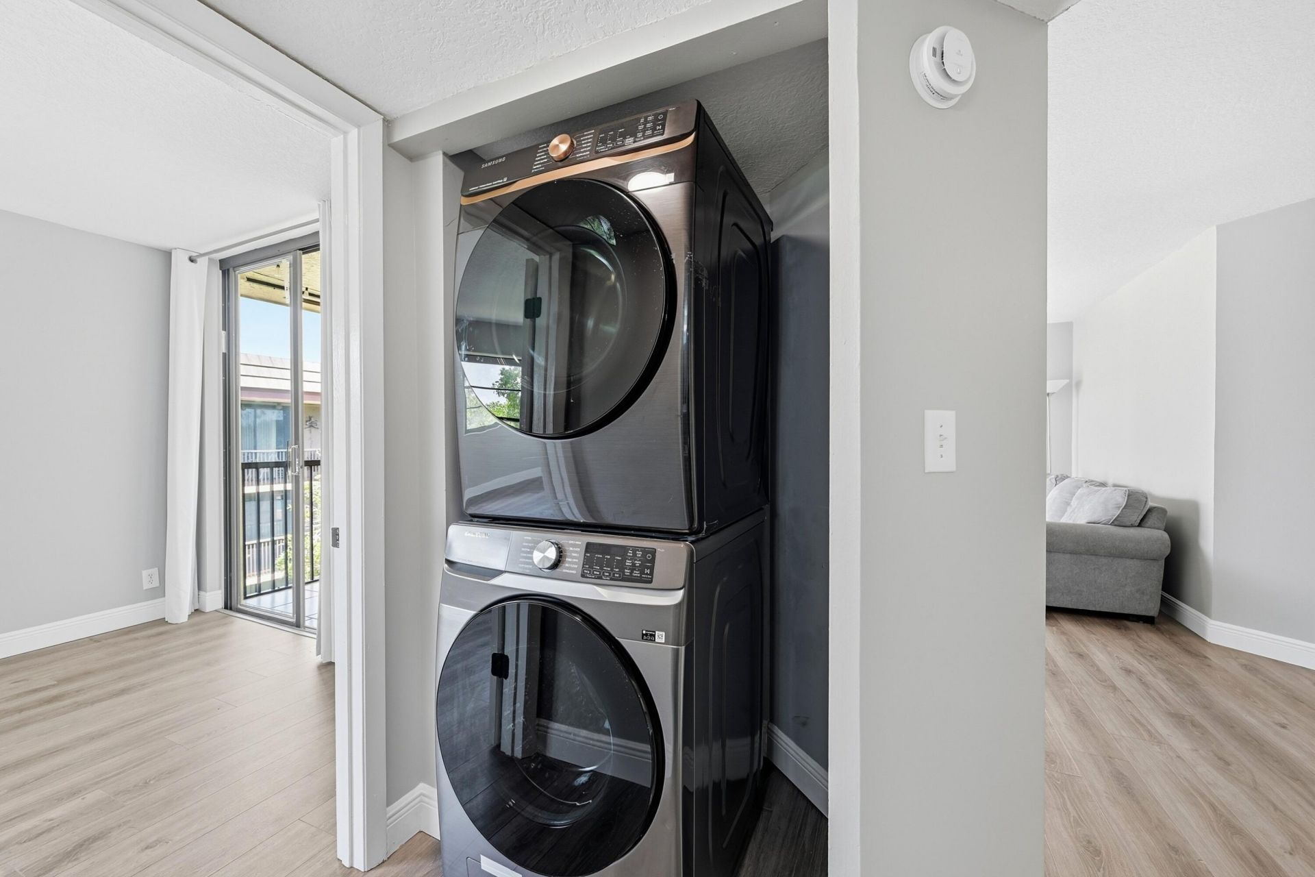 10401 W Broward Boulevard, Unit 401, Plantation, FL 33324 Photo