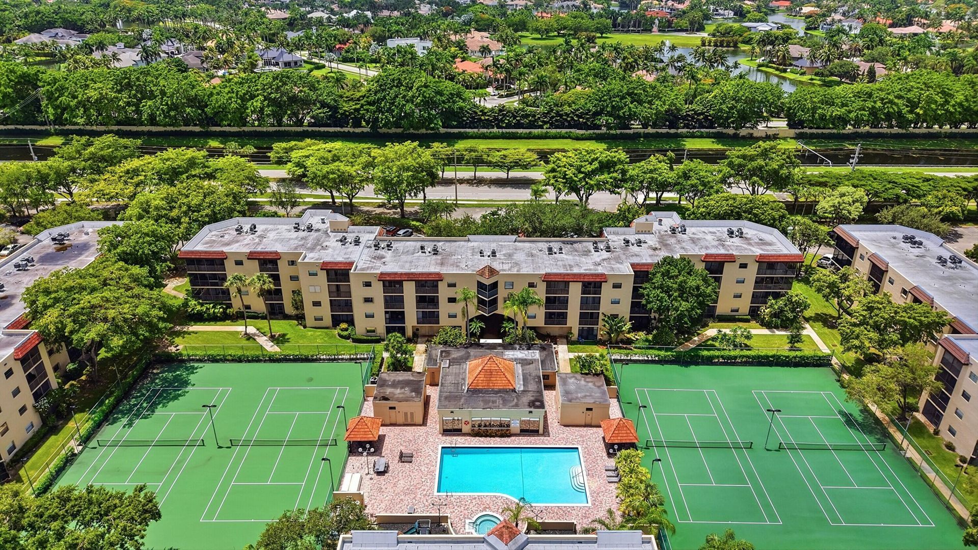 10401 W Broward Boulevard, Unit 401, Plantation, FL 33324 Photo