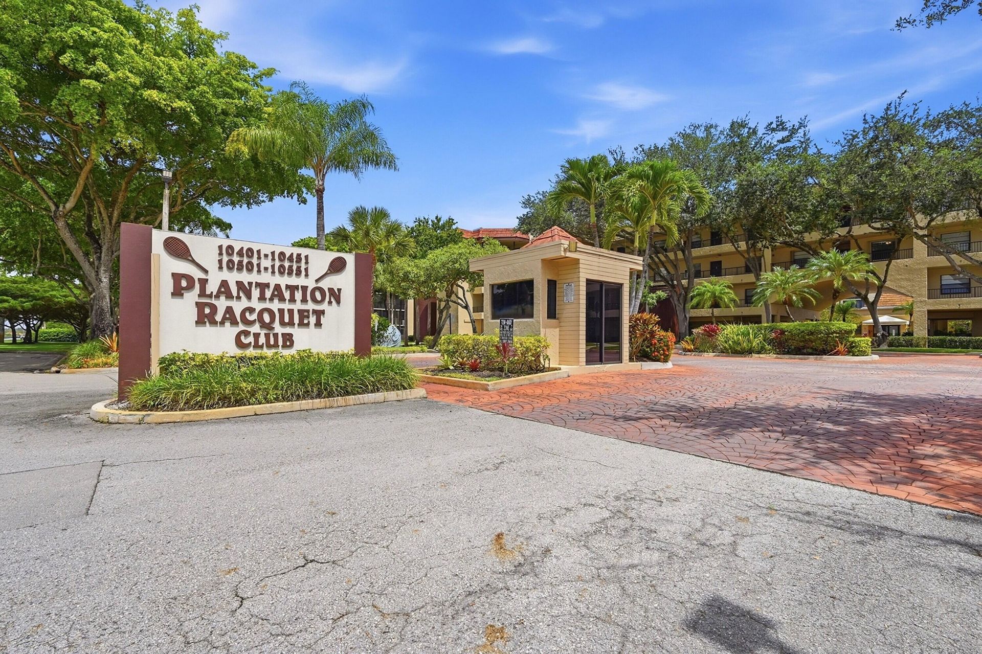10401 W Broward Boulevard, Unit 401, Plantation, FL 33324 Photo
