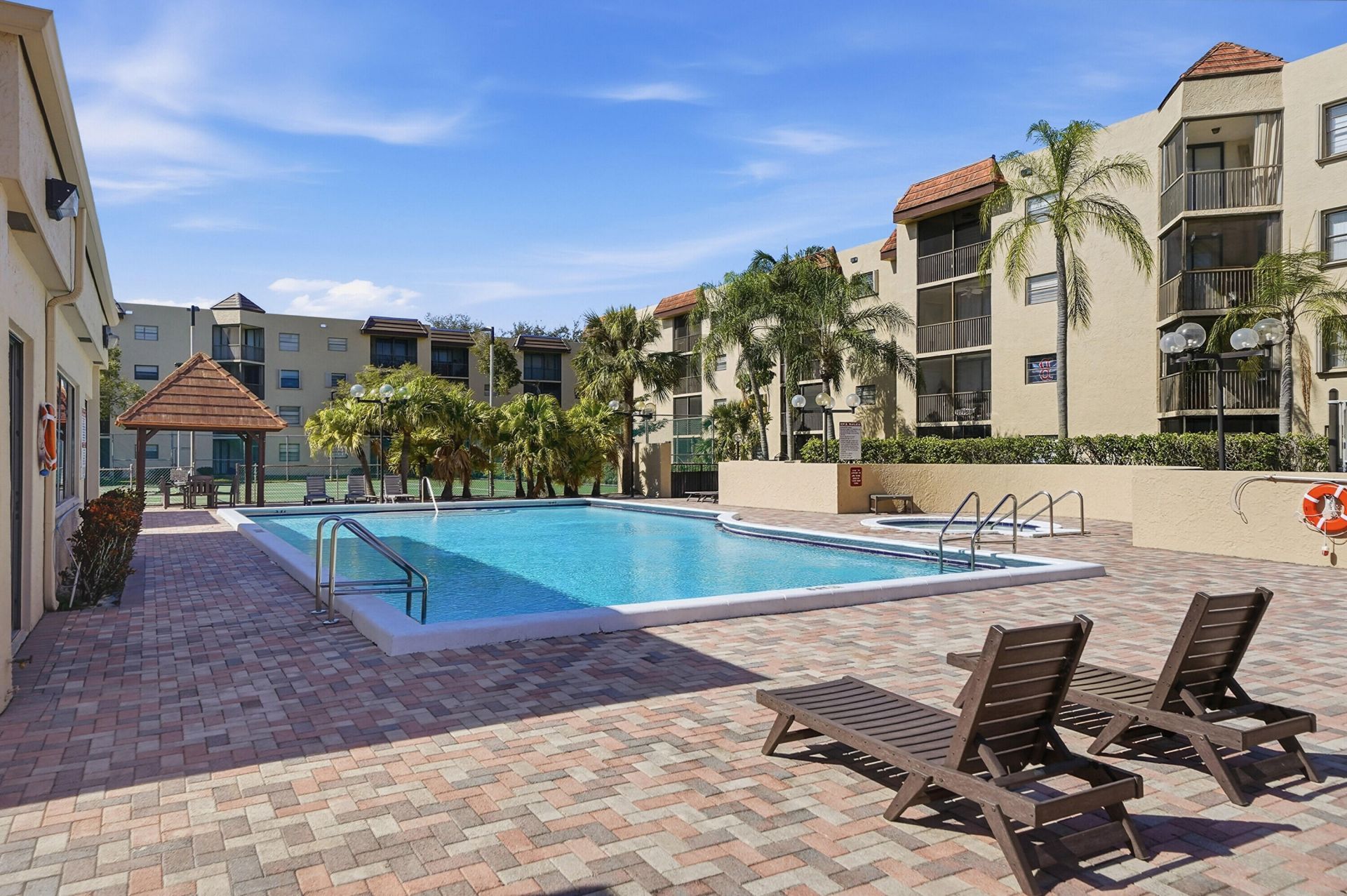 10401 W Broward Boulevard, Unit 401, Plantation, FL 33324 Photo
