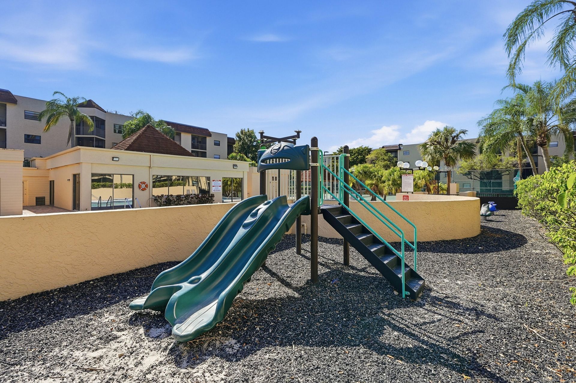 10401 W Broward Boulevard, Unit 401, Plantation, FL 33324 Photo