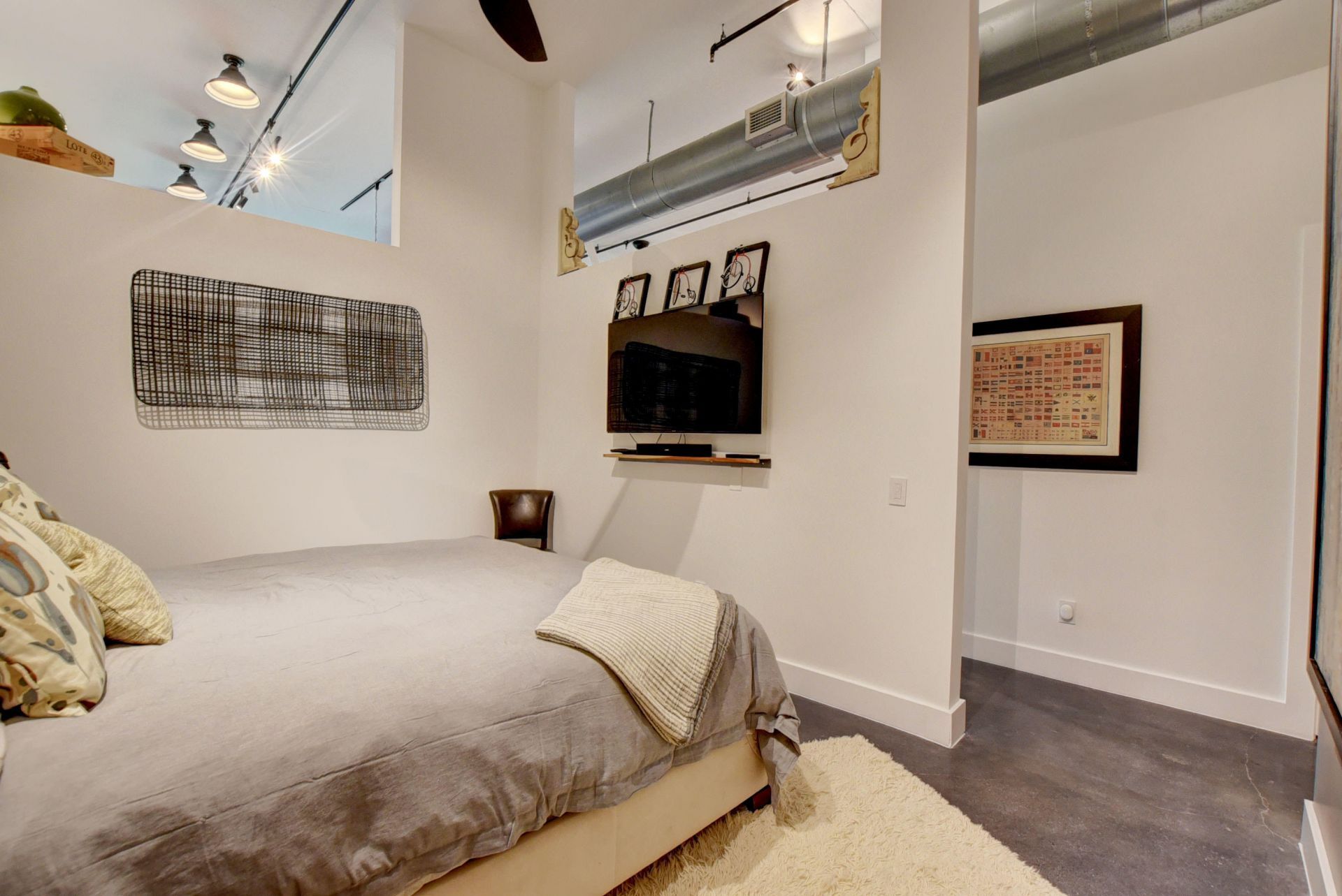 185 NE 4th Avenue, Unit 203, Delray Beach, FL 33483 Photo