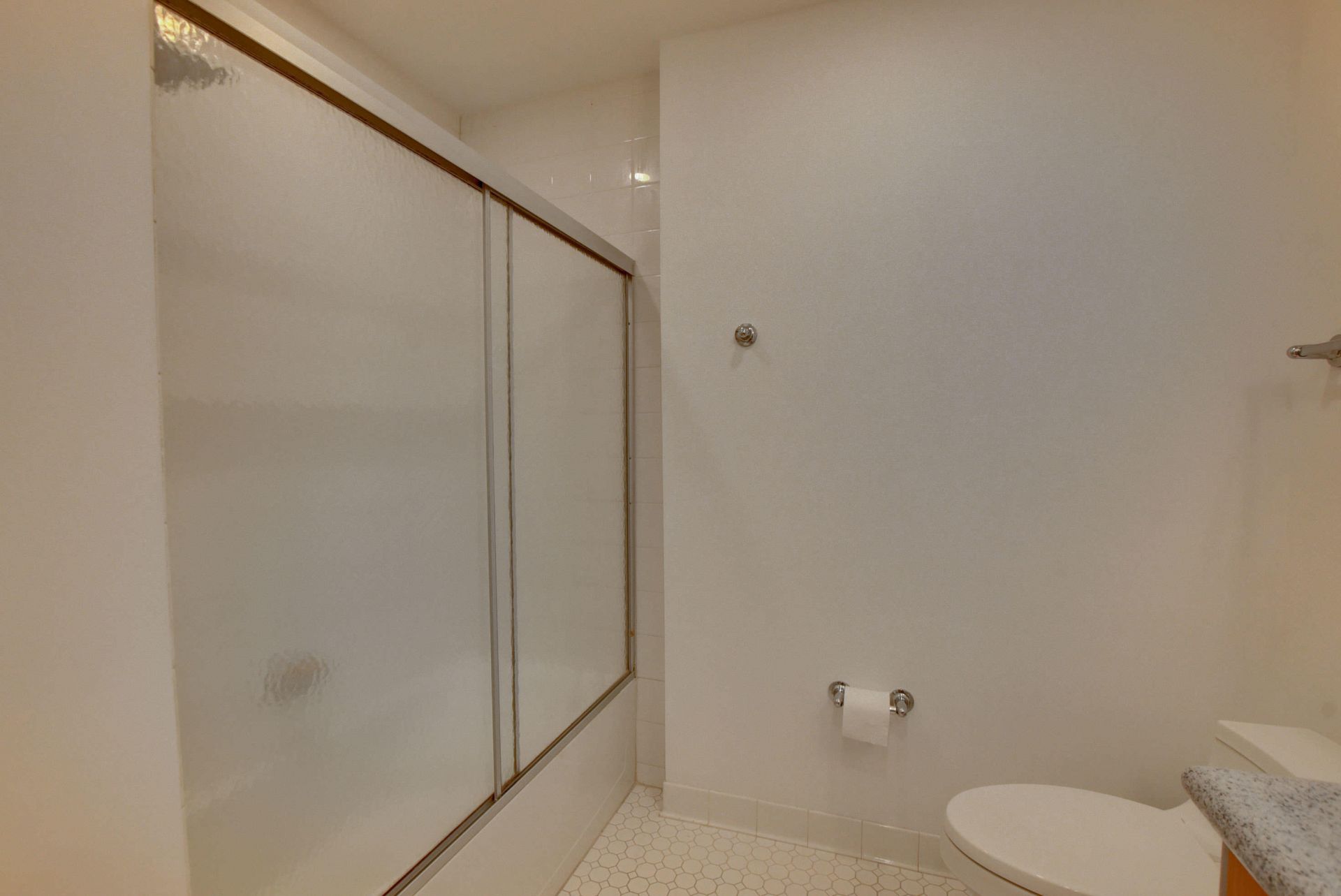 185 NE 4th Avenue, Unit 203, Delray Beach, FL 33483 Photo