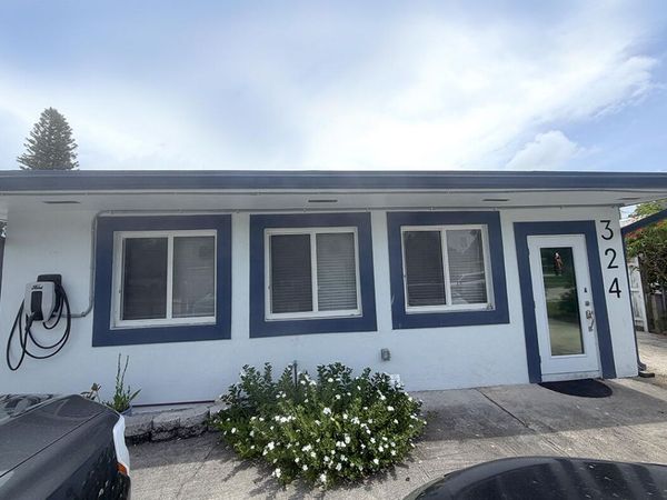 324 SW 22nd Street, Unit A, Fort Lauderdale, FL 33315