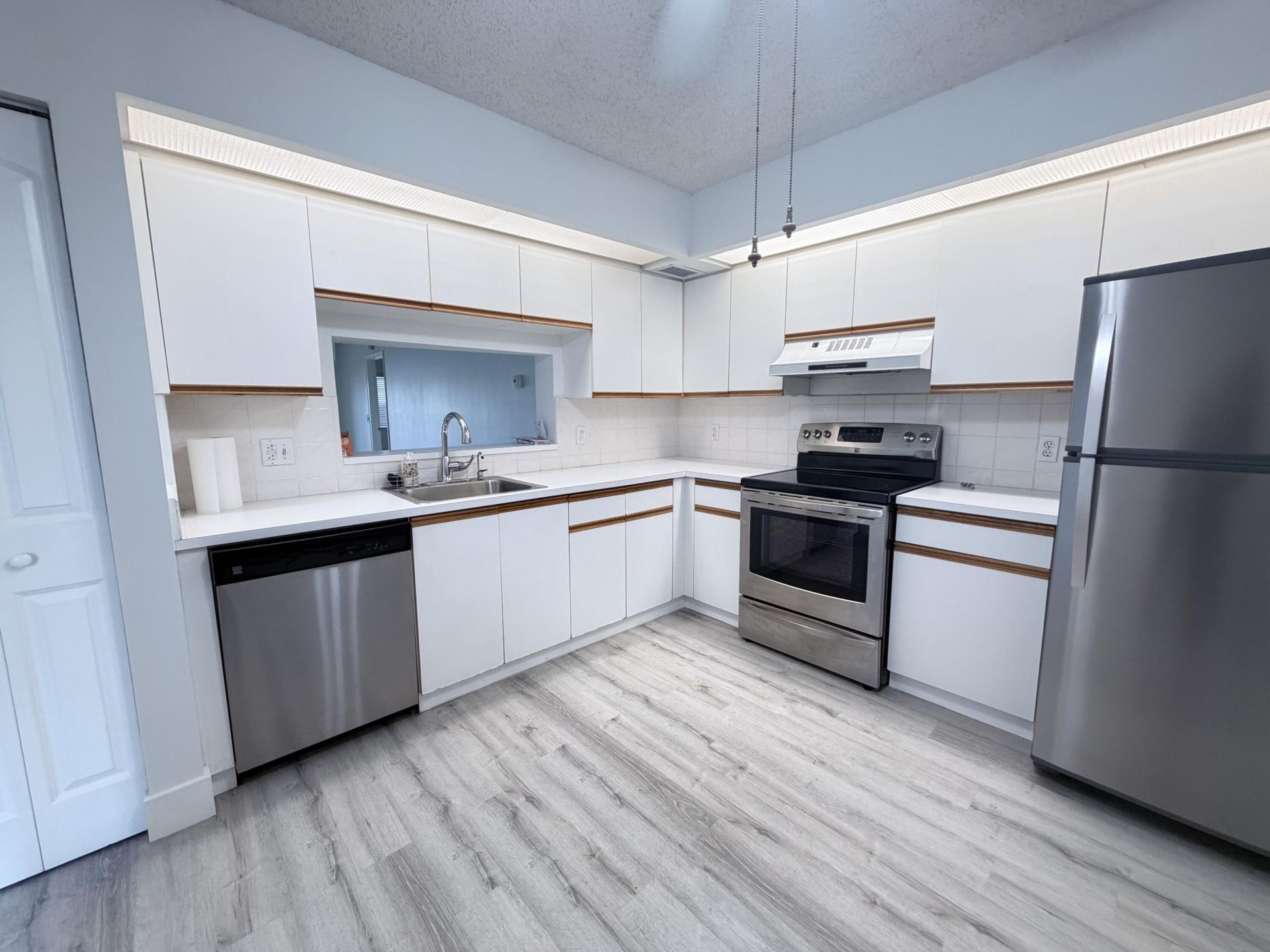 12901 SW 15th Court, Unit 106v, Pembroke Pines, FL 33027 Photo