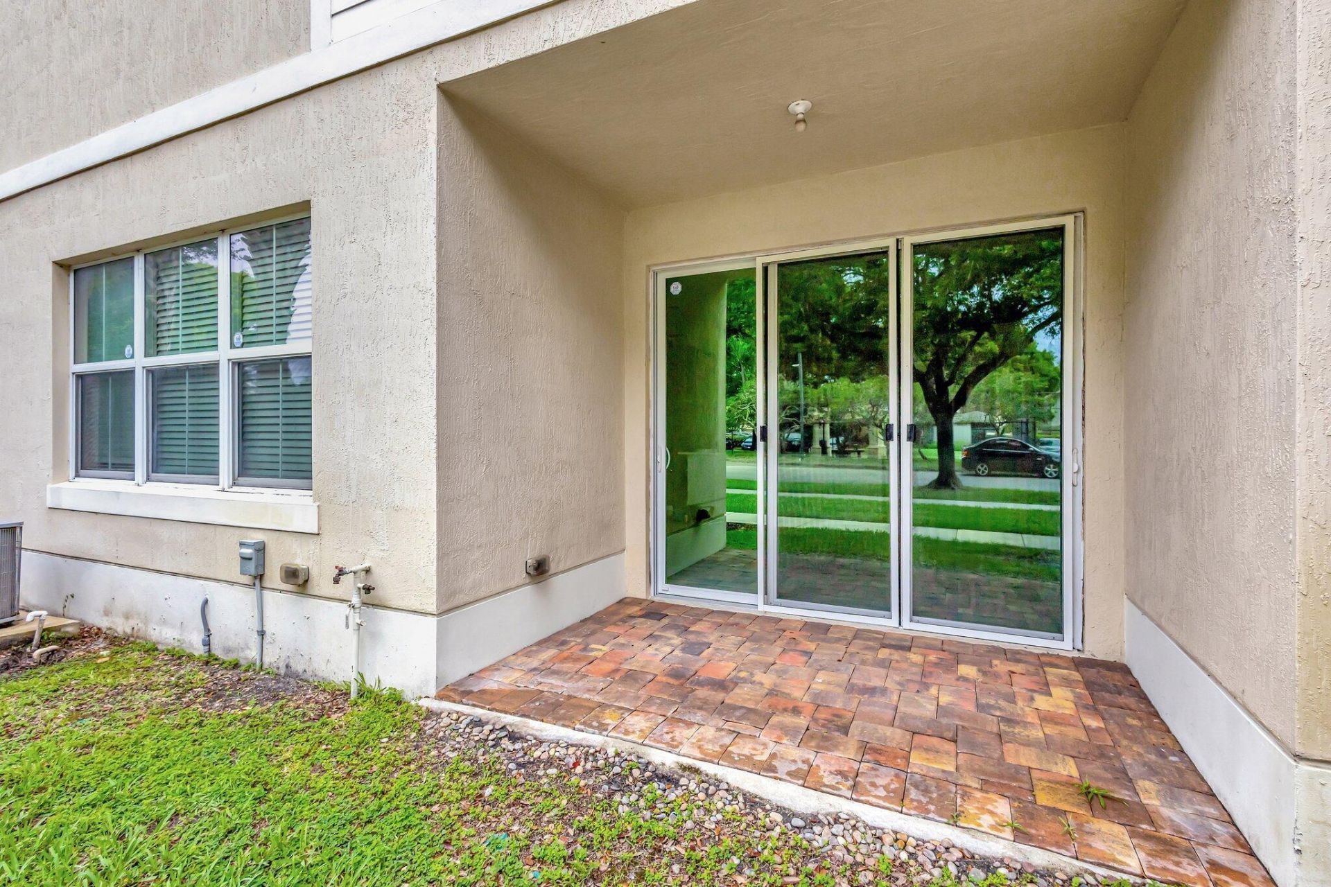 91 Palm Lane, Royal Palm Beach, FL 33411 Photo