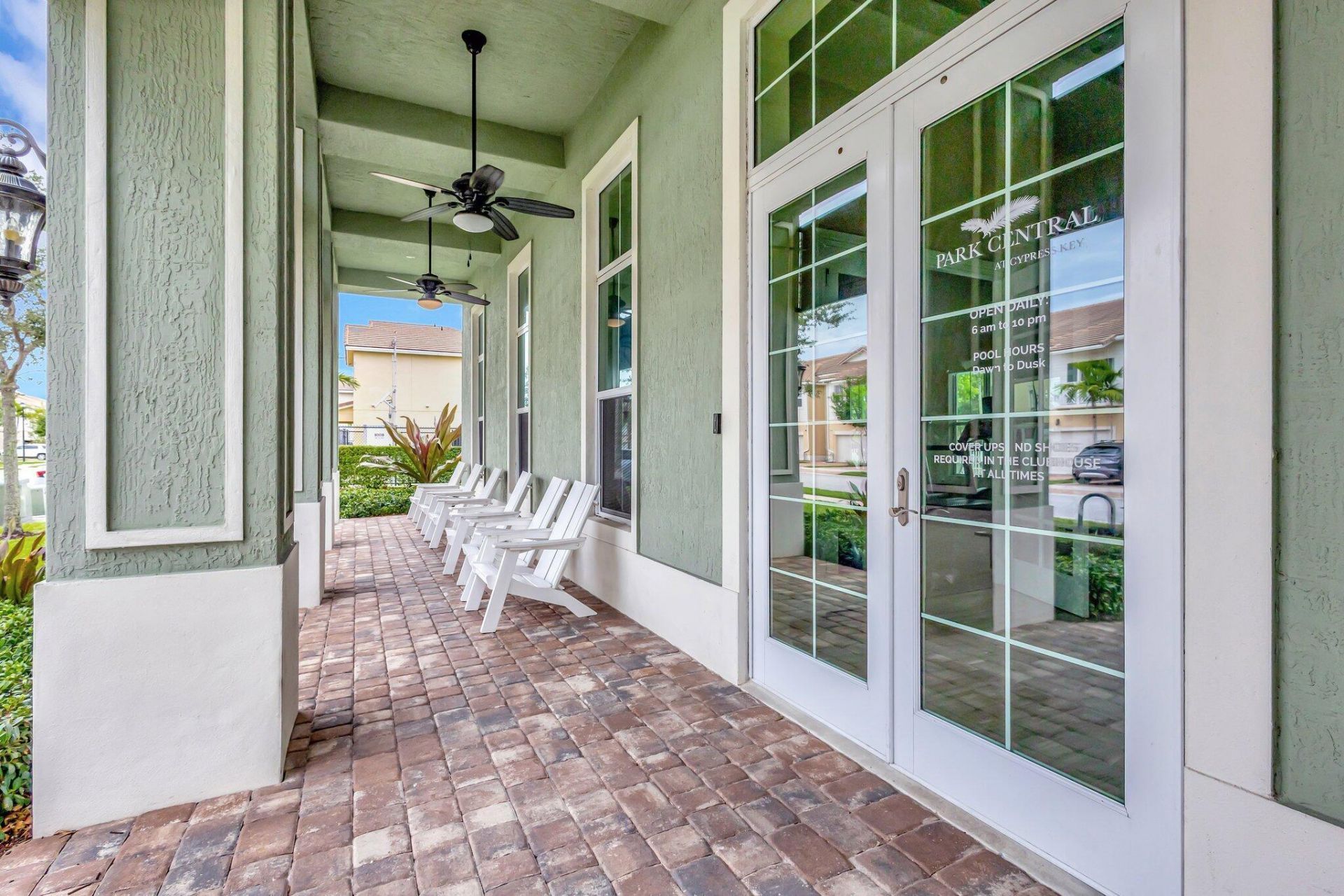 91 Palm Lane, Royal Palm Beach, FL 33411 Photo