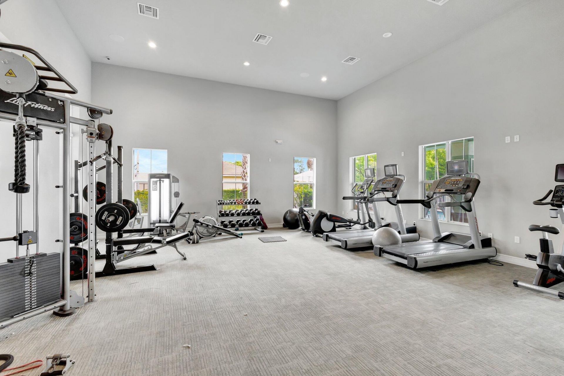 91 Palm Lane, Royal Palm Beach, FL 33411 Photo
