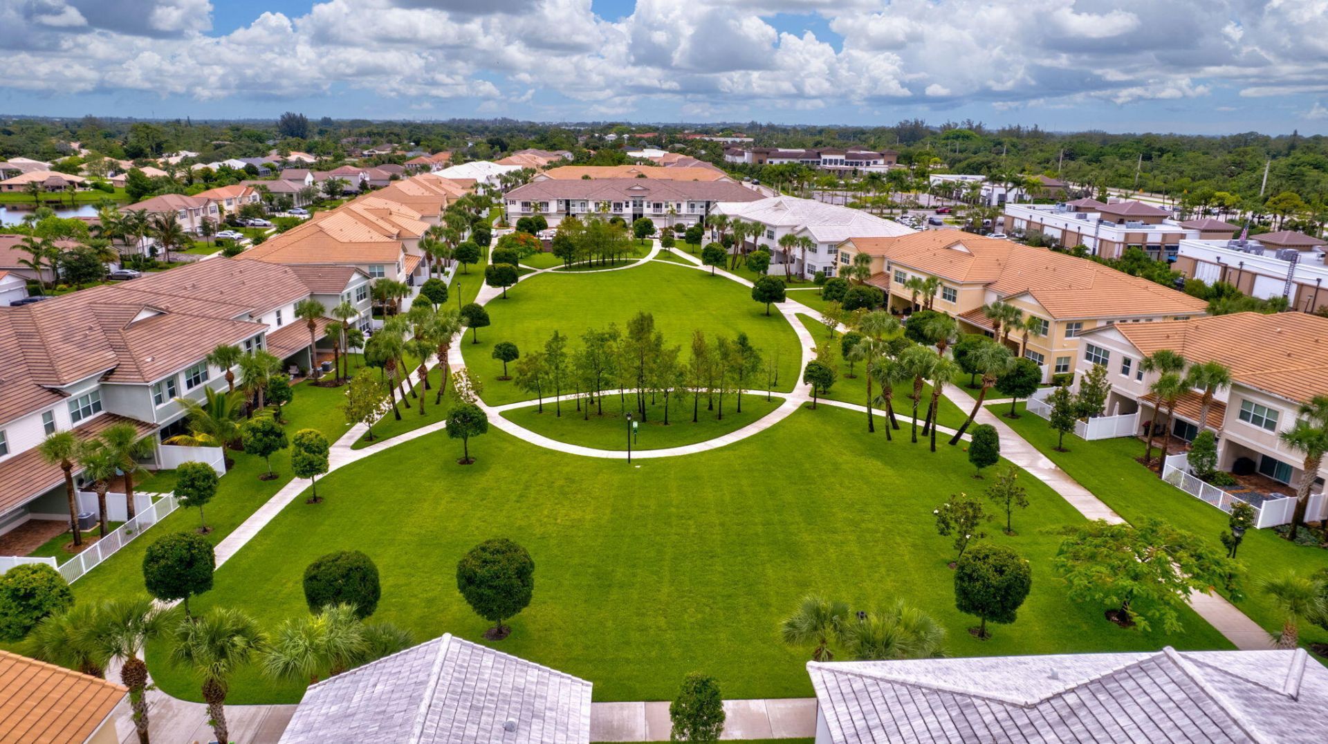 91 Palm Lane, Royal Palm Beach, FL 33411 Photo
