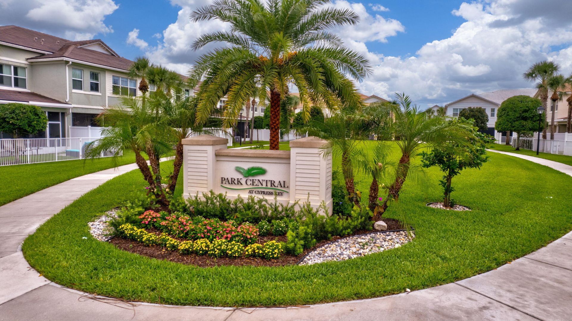 91 Palm Lane, Royal Palm Beach, FL 33411 Photo
