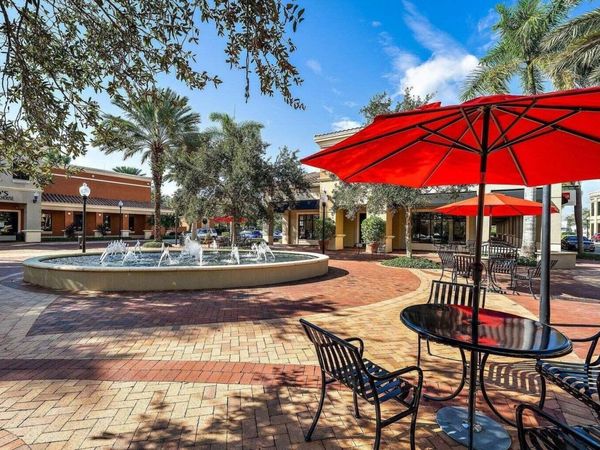 4905 Midtown Lane, Unit 2104, Palm Beach Gardens, FL 33418