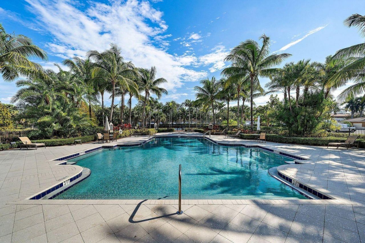 4905 Midtown Lane, Unit 2104, Palm Beach Gardens, FL 33418 Photo