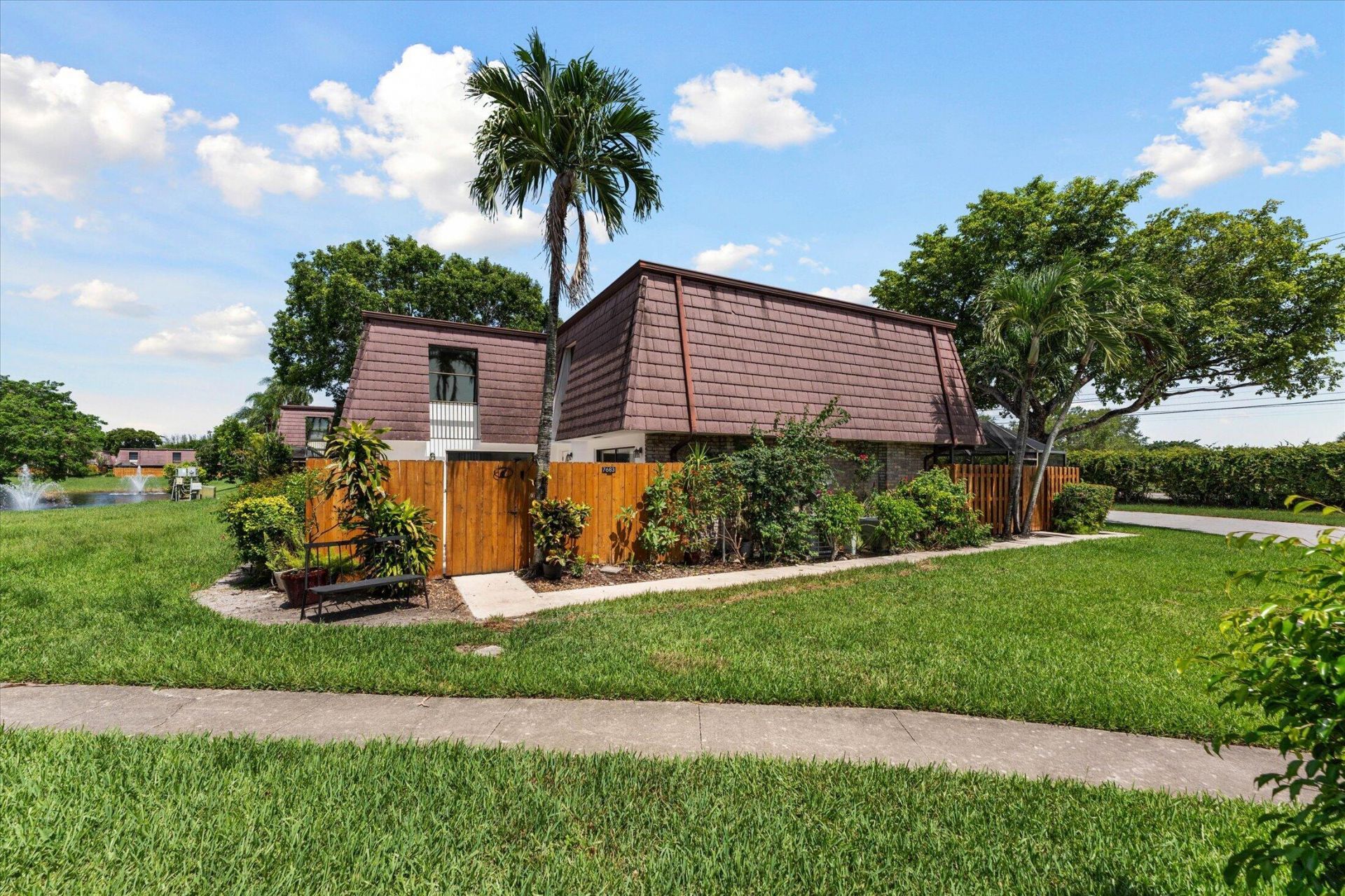 7683 Courtyard Run W, Boca Raton, FL 33433 Photo