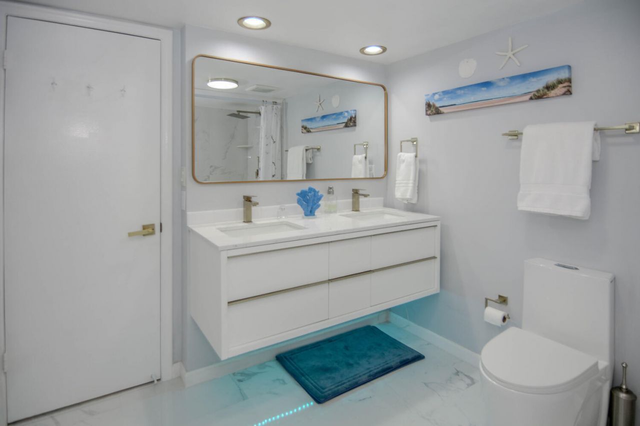 5540 N Ocean Drive, Unit 8c, Riviera Beach, FL 33404 Photo