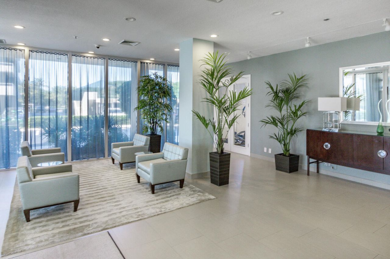 5540 N Ocean Drive, Unit 8c, Riviera Beach, FL 33404 Photo