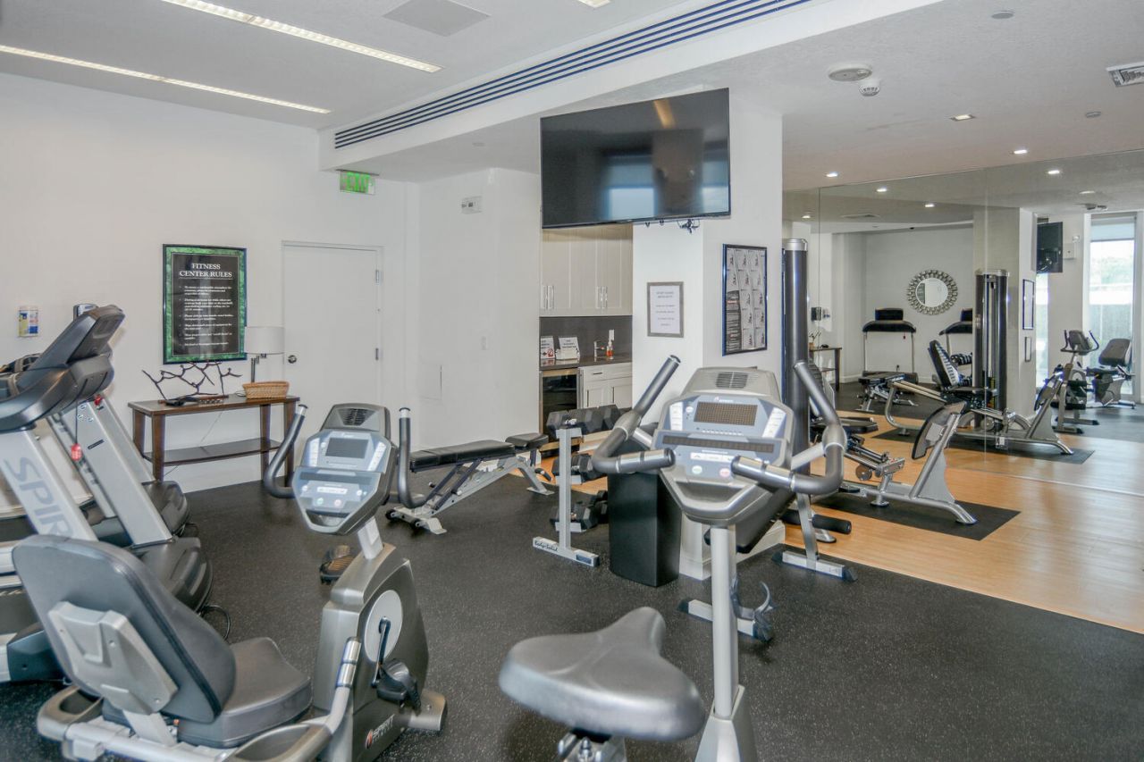 5540 N Ocean Drive, Unit 8c, Riviera Beach, FL 33404 Photo