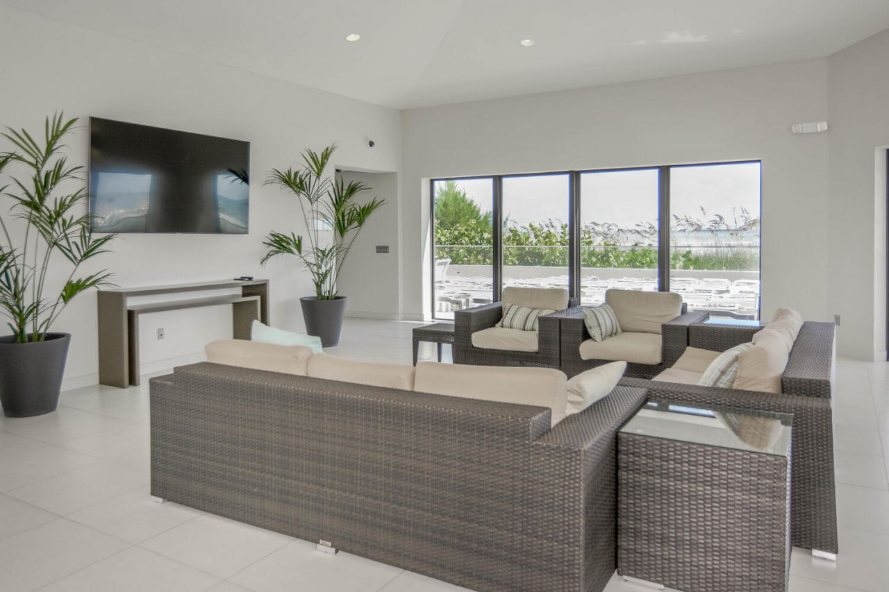 5540 N Ocean Drive, Unit 8c, Riviera Beach, FL 33404 Photo