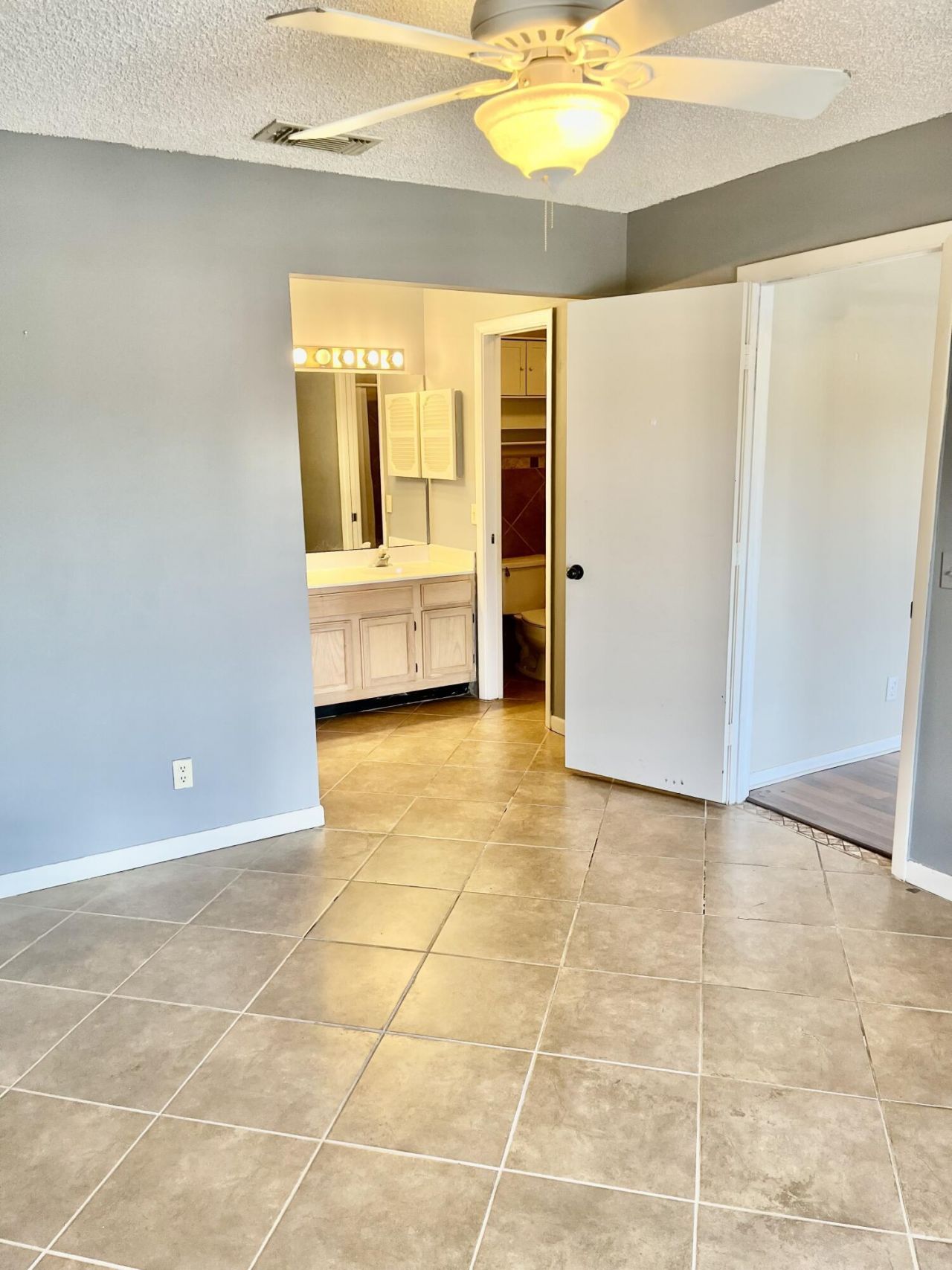 2470 SE Garden Terrace, Unit 502, Port Saint Lucie, FL 34952 Photo
