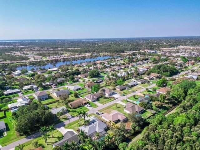 2470 SE Garden Terrace, Unit 502, Port Saint Lucie, FL 34952 Photo