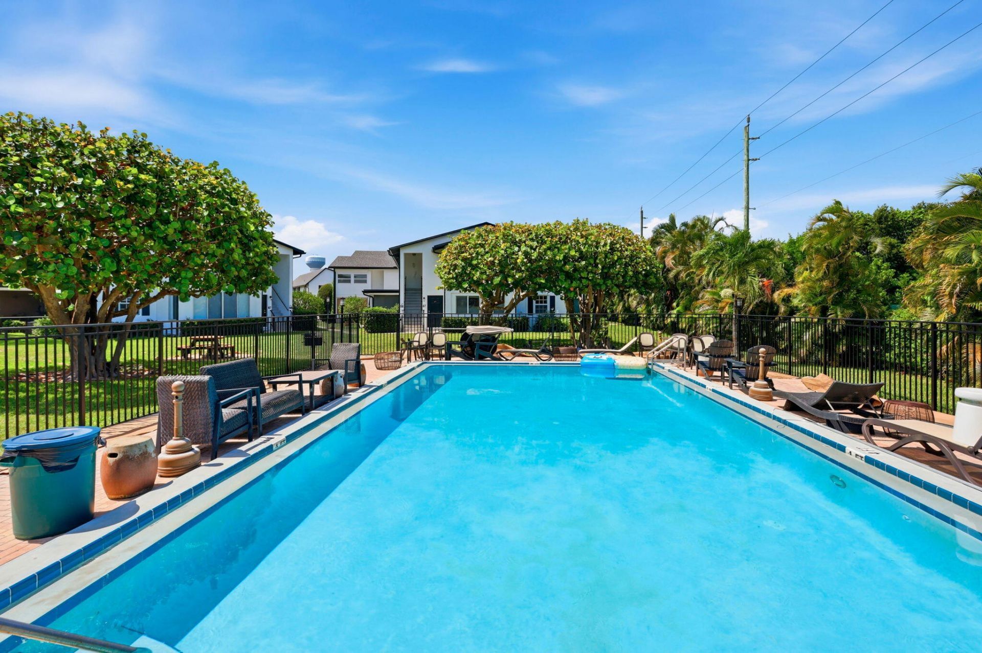 12370 Alternate A1a, Unit M5, Cabana Colony, FL 33410 Photo