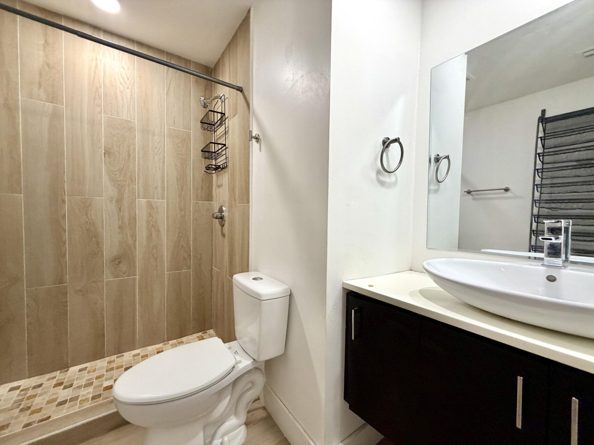 661 NW 23rd Terrace, Pompano Beach, FL 33069 Photo
