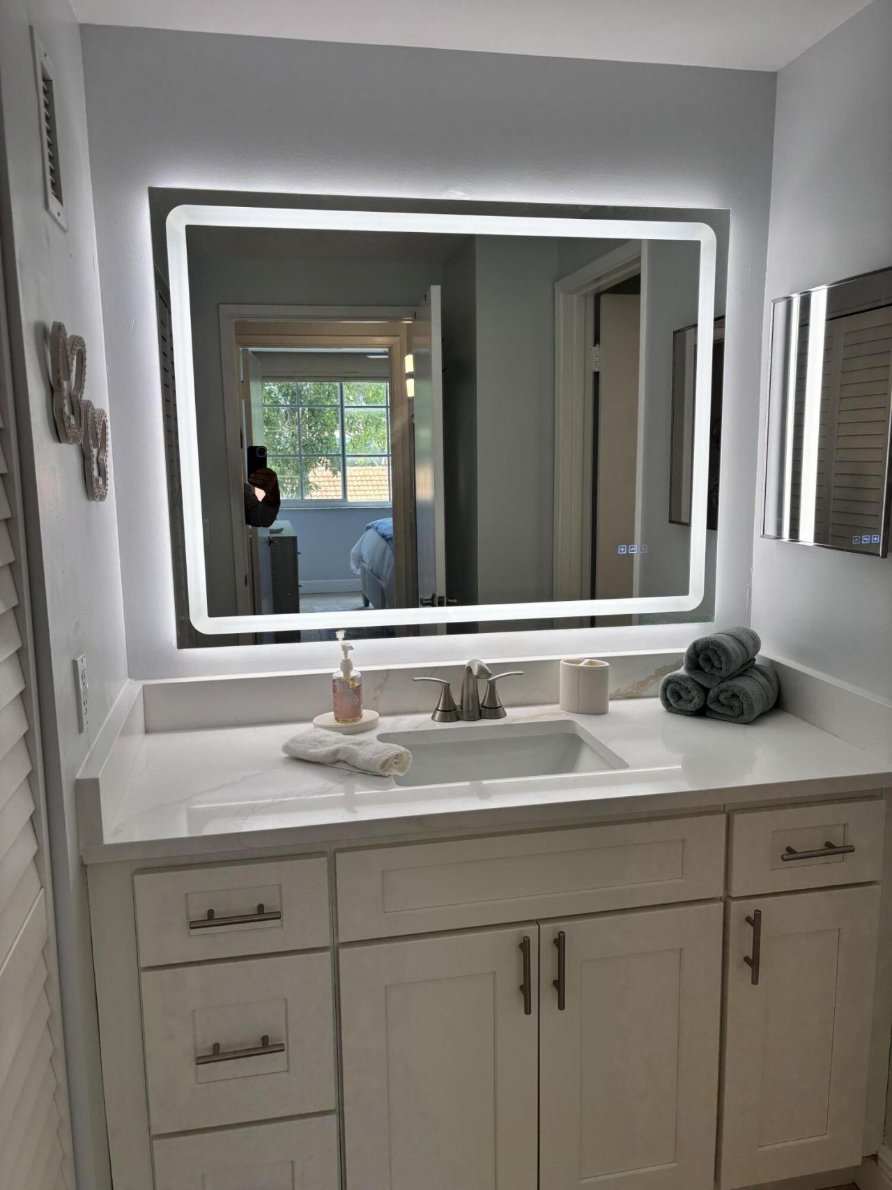 123 Yacht Club Way, Unit 207, Hypoluxo, FL 33462 Photo