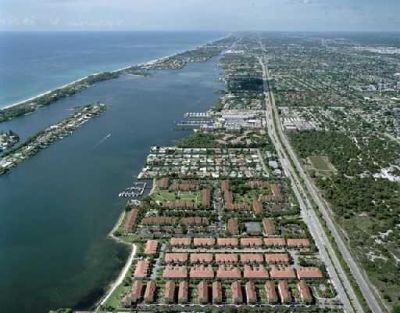 123 Yacht Club Way, Unit 207, Hypoluxo, FL 33462 Photo