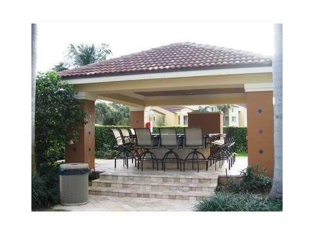 123 Yacht Club Way, Unit 207, Hypoluxo, FL 33462 Photo
