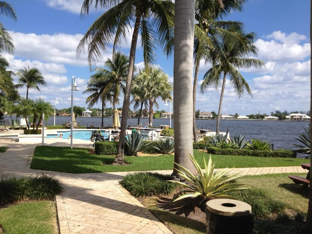 123 Yacht Club Way, Unit 207, Hypoluxo, FL 33462 Photo