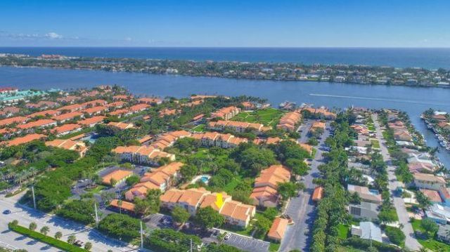 123 Yacht Club Way, Unit 207, Hypoluxo, FL 33462 Photo