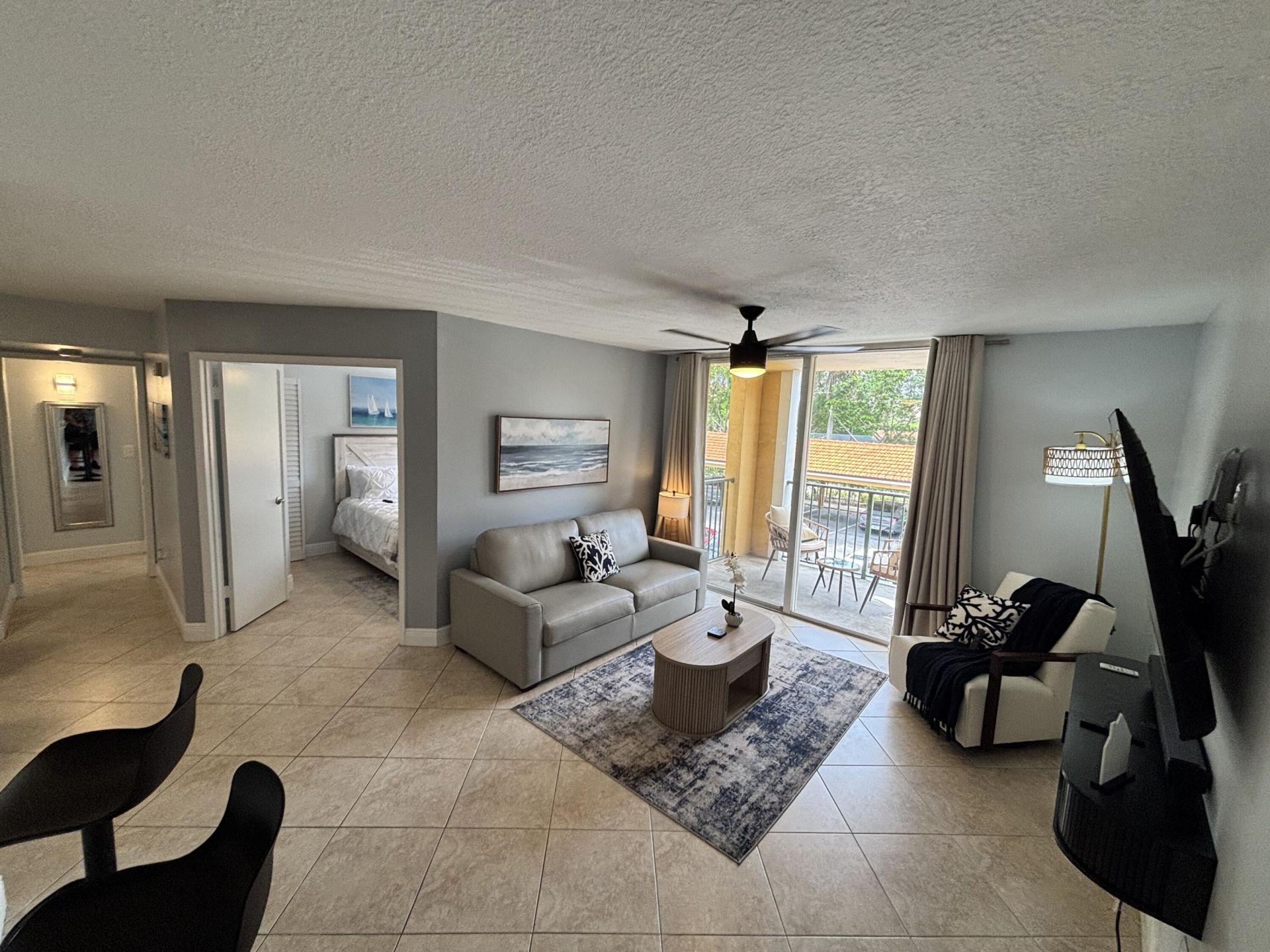 123 Yacht Club Way, Unit 207, Hypoluxo, FL 33462 Photo