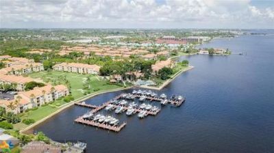123 Yacht Club Way, Unit 207, Hypoluxo, FL 33462 Photo