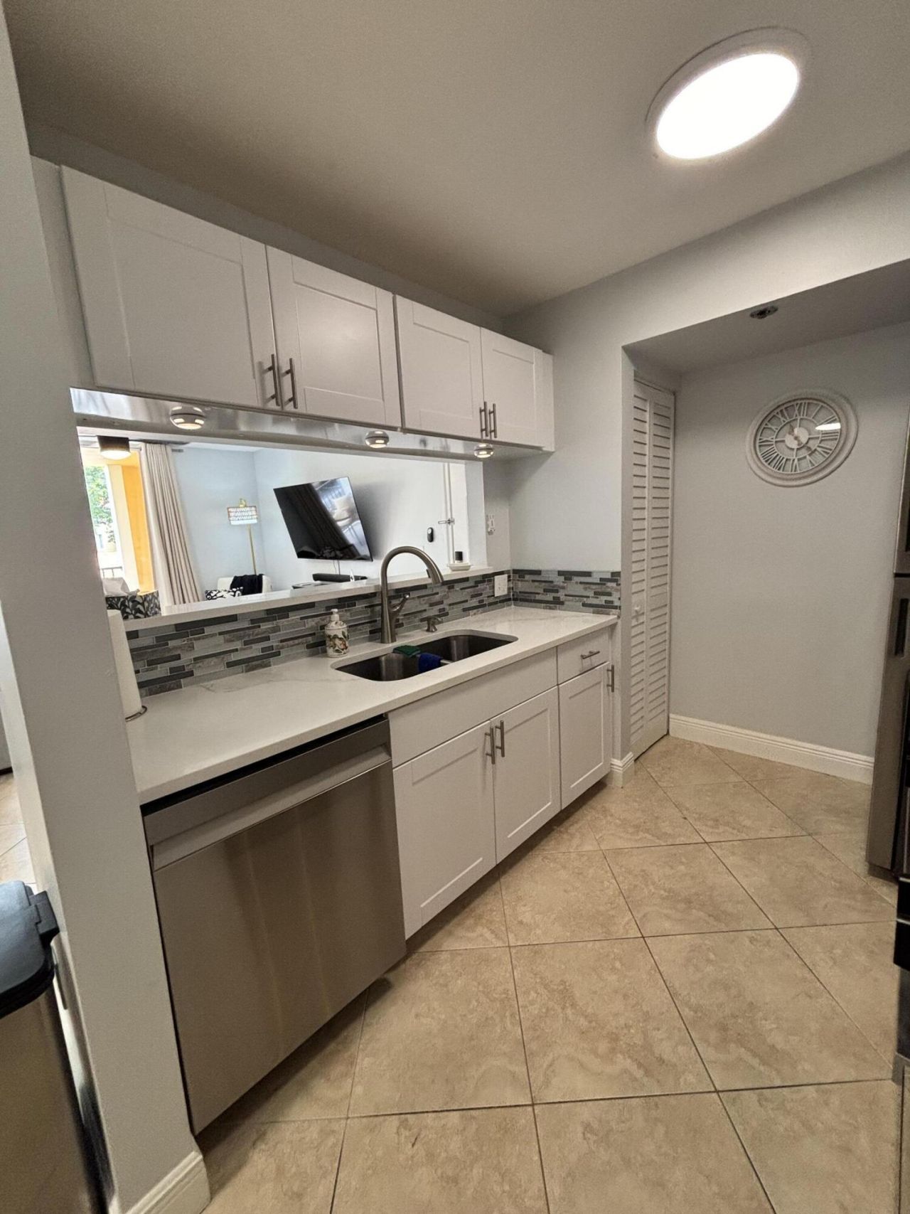 123 Yacht Club Way, Unit 207, Hypoluxo, FL 33462 Photo