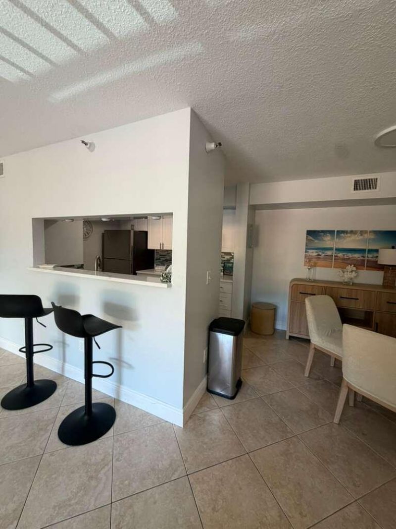 123 Yacht Club Way, Unit 207, Hypoluxo, FL 33462 Photo