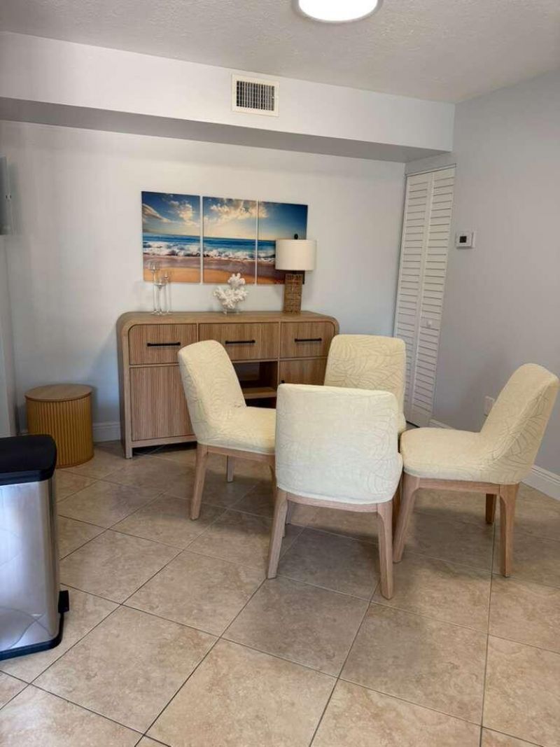 123 Yacht Club Way, Unit 207, Hypoluxo, FL 33462 Photo