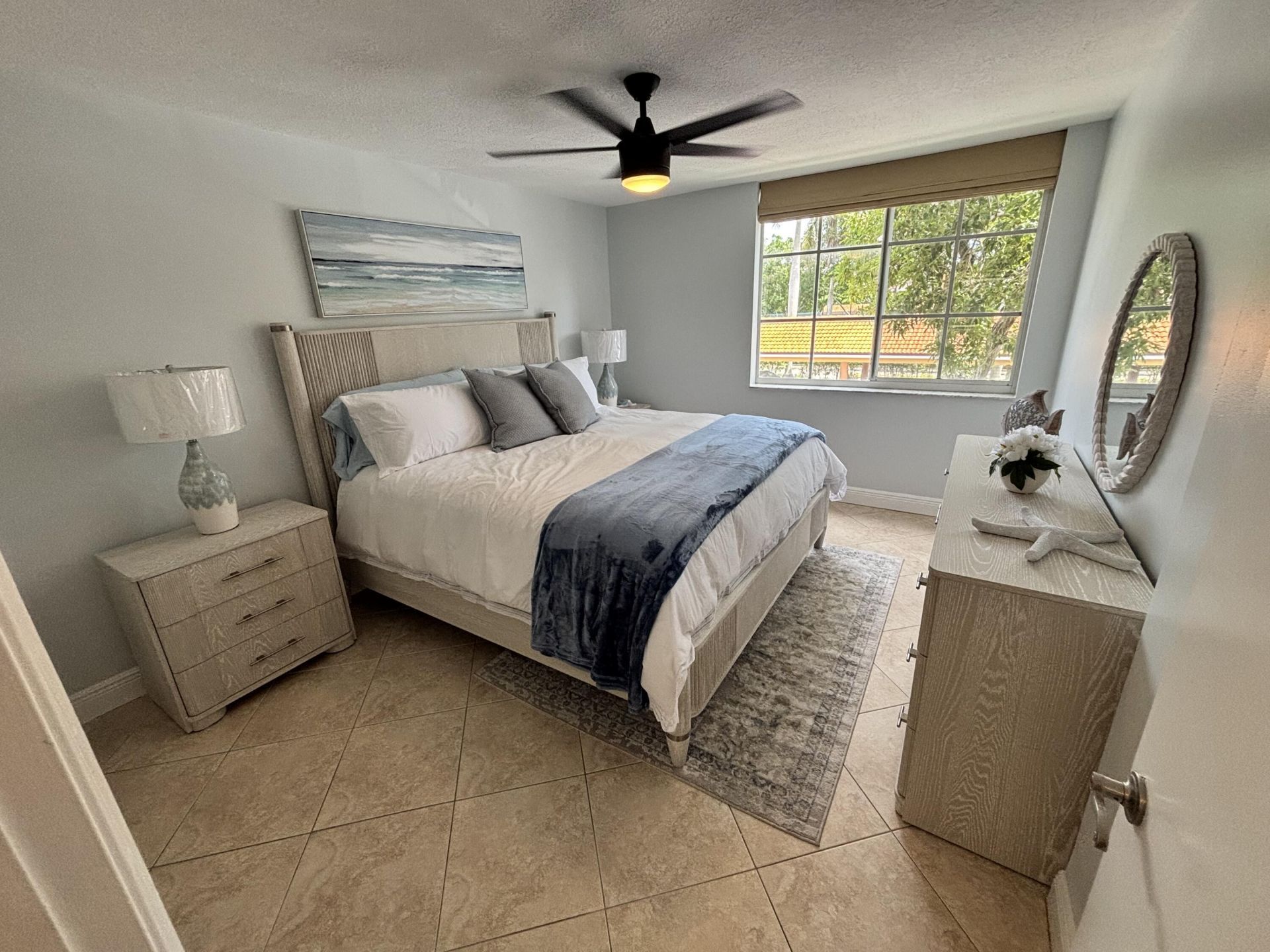 123 Yacht Club Way, Unit 207, Hypoluxo, FL 33462 Photo