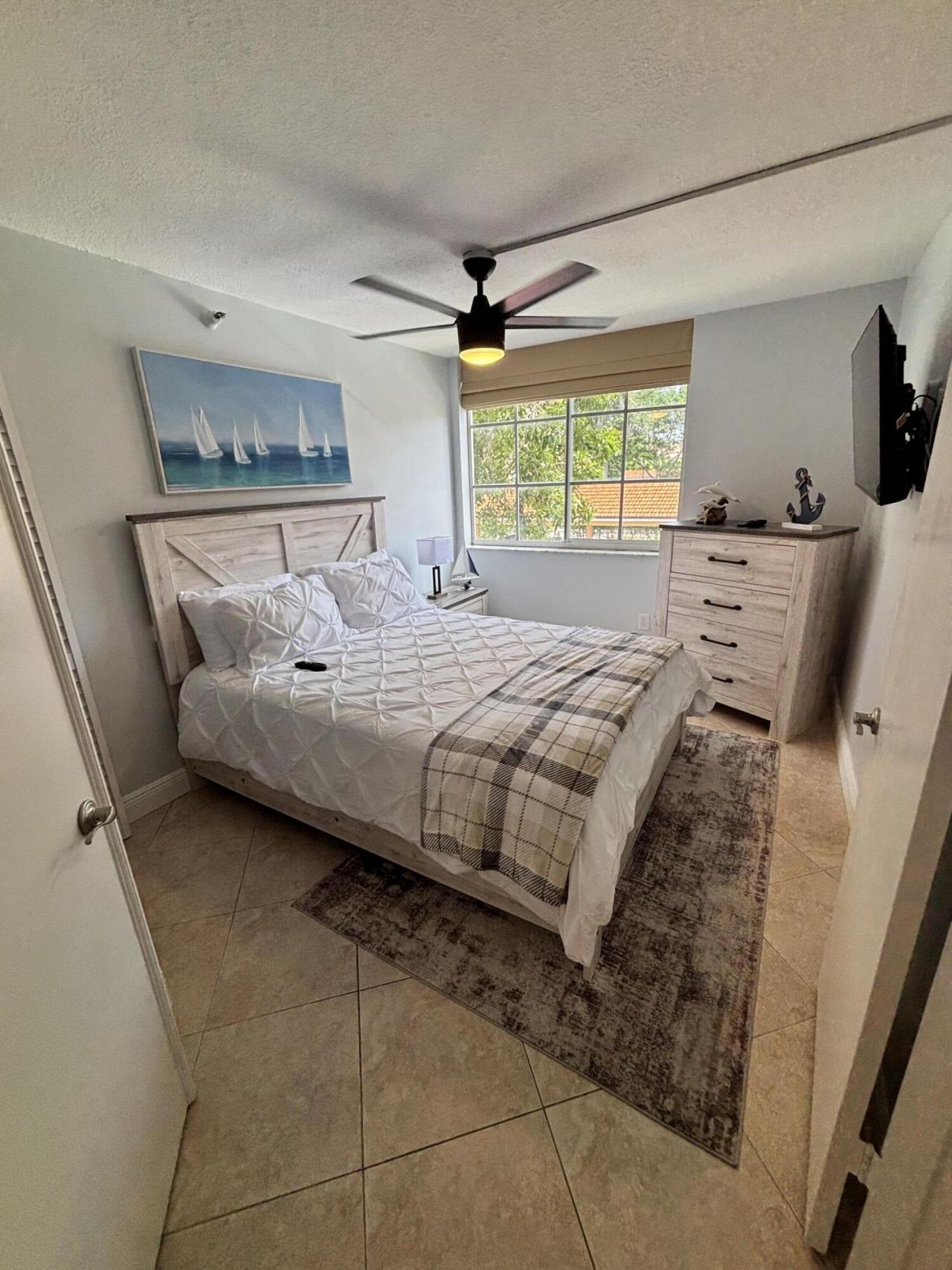 123 Yacht Club Way, Unit 207, Hypoluxo, FL 33462 Photo