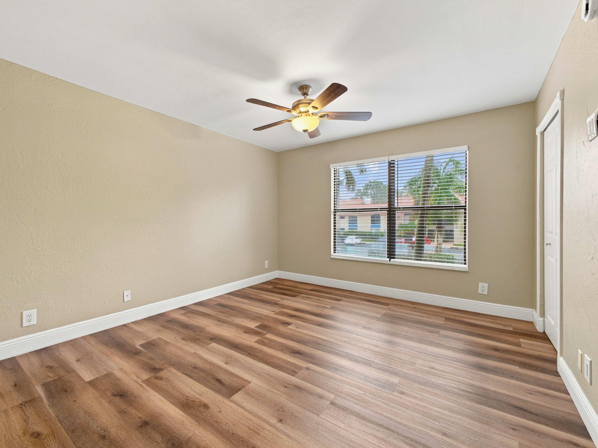 1601 Balfour Point Drive, Unit H, West Palm Beach, FL 33411 Photo