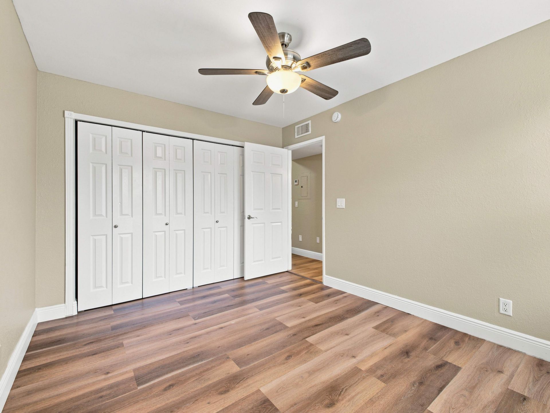 1601 Balfour Point Drive, Unit H, West Palm Beach, FL 33411 Photo