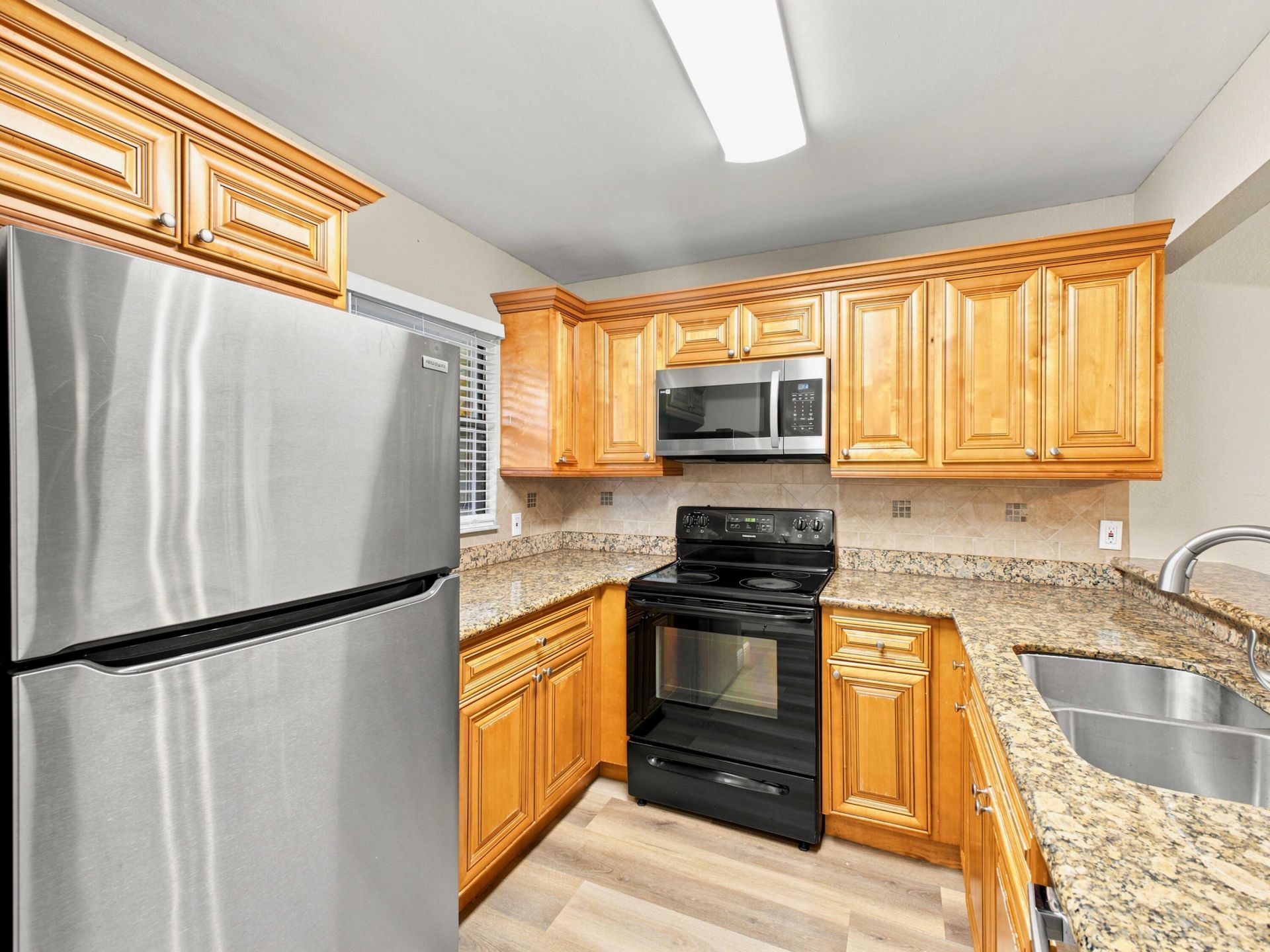 1601 Balfour Point Drive, Unit H, West Palm Beach, FL 33411 Photo