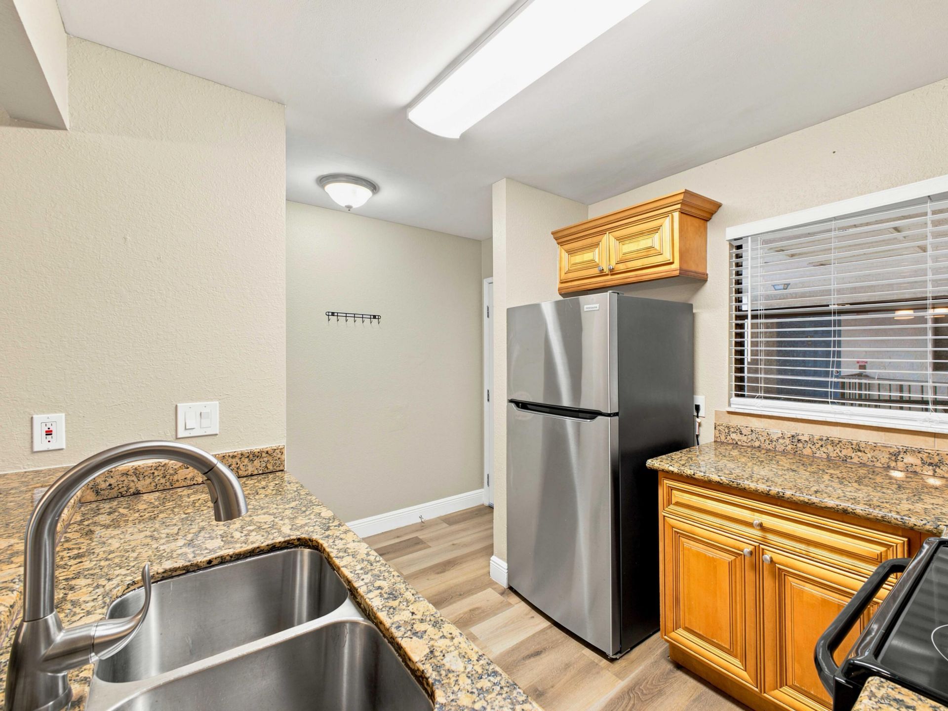 1601 Balfour Point Drive, Unit H, West Palm Beach, FL 33411 Photo