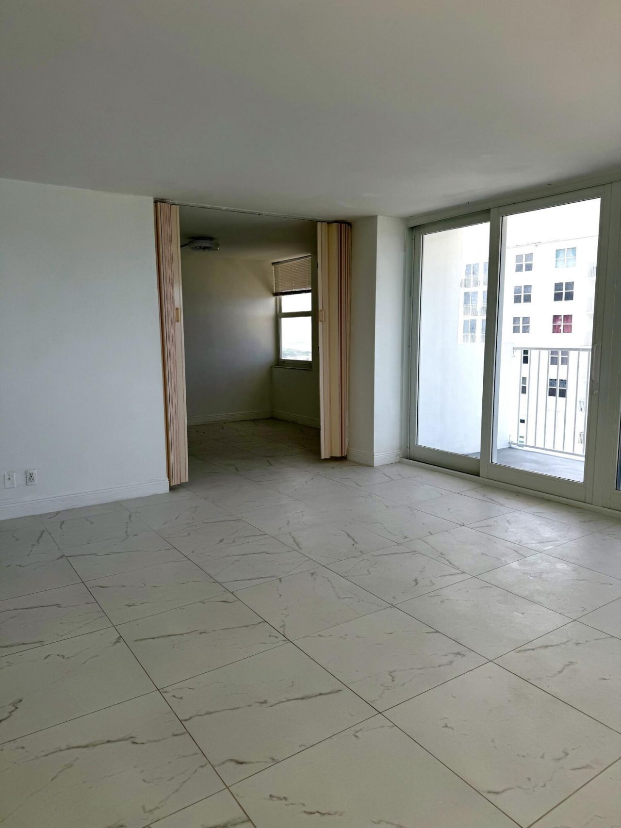 111 Briny Avenue, Unit 2701, Pompano Beach, FL 33062 Photo
